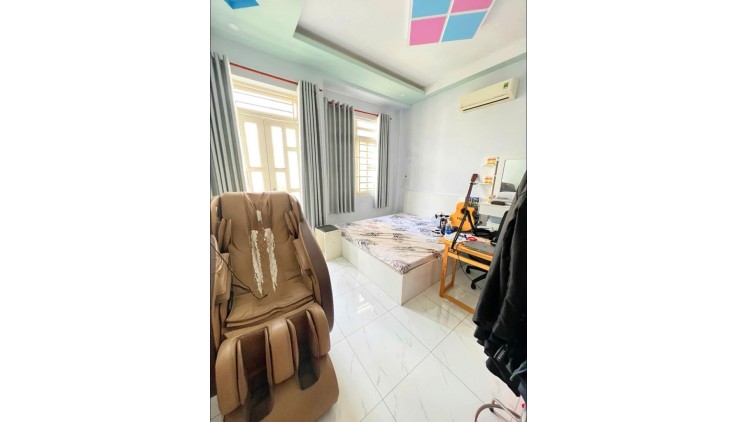 NHÀ 1/ LÊ VĂN QUỚI - 4 TẦNG 4PN - HẺM 7M - 46M2 - SỔ ĐẸP GIÁ 5.75 TỶ